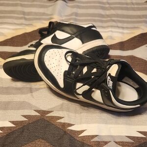 Nike Pandas